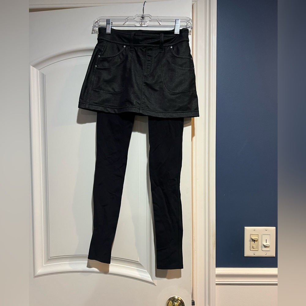 Athleta Skirt/leggings